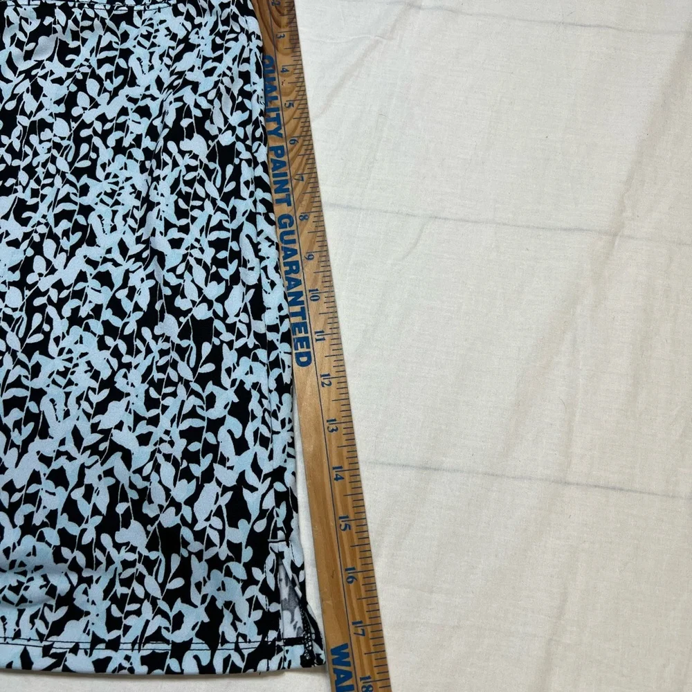 Tranquility Skort Skirt Size 2XL Tapestry Black  mint Blue Leafy pull on Stretch - Picture 8 of 8